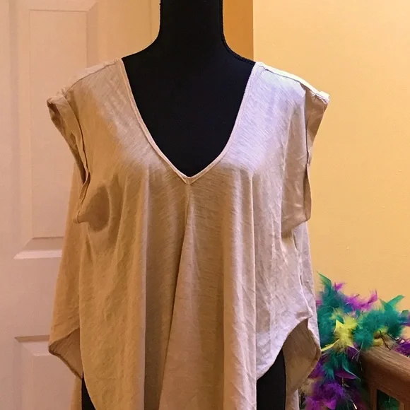 We The Free Tan Short Sleeve Tee Essential - Picture 2 of 8